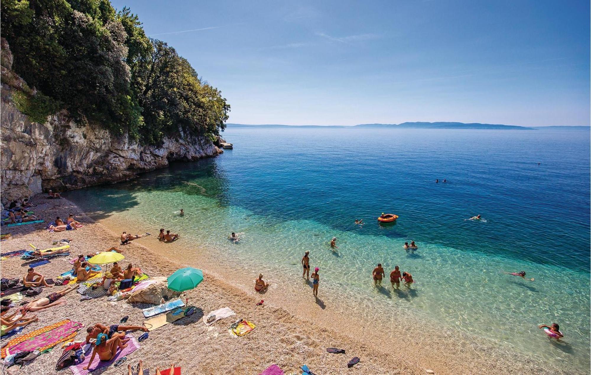 Amazing Apartment In Rijeka With Wifi Luaran gambar